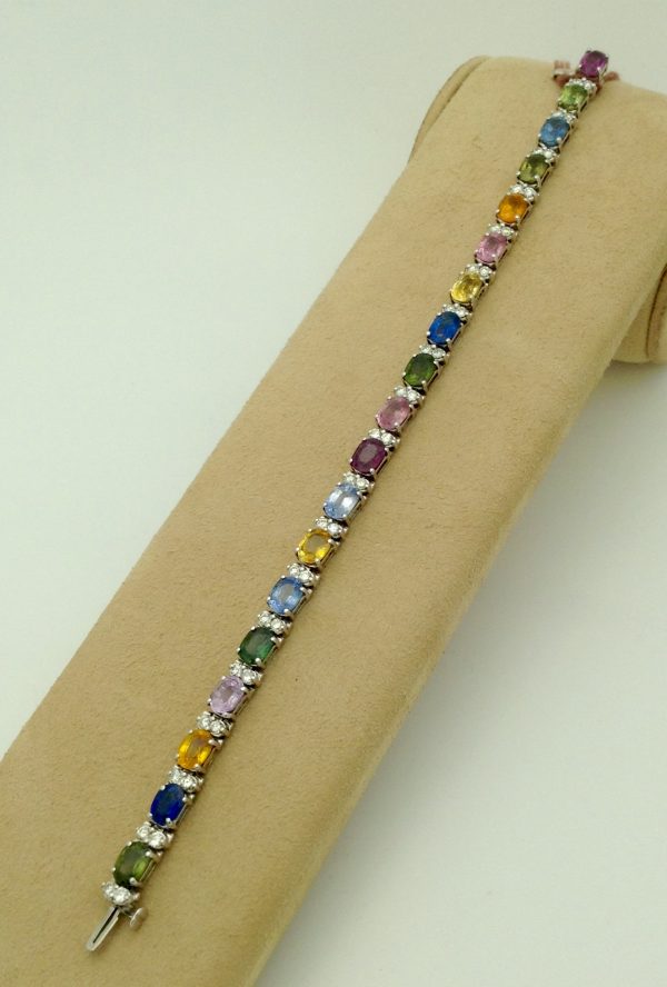 9.50 Ct Unheated Sapphire and 1.14 Ct Diamond Contemporary Bracelet 14k
