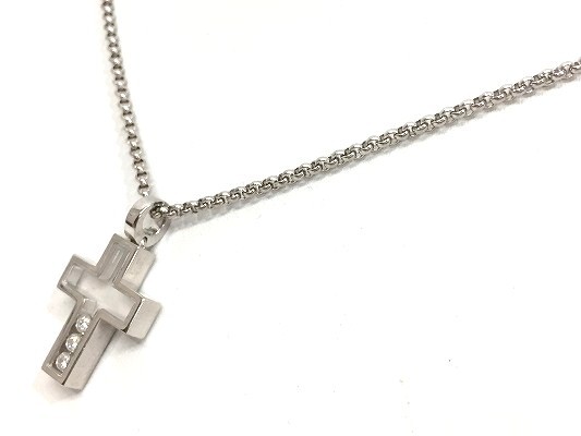 Happy Cross 18K Gold and Diamonds Necklace
