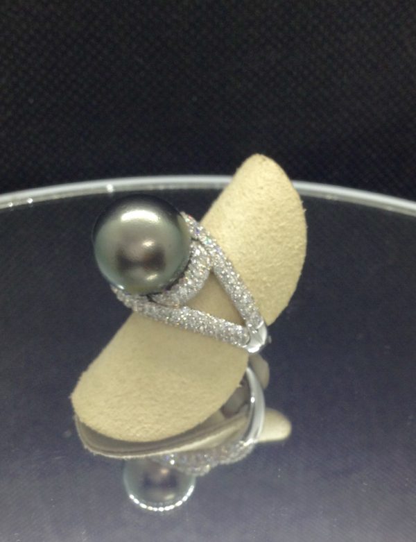 Magnificent 12mm Tahitian Pearl with 1.40 Ct Diamond 18k White Gold Ring on a fake finger (side view)